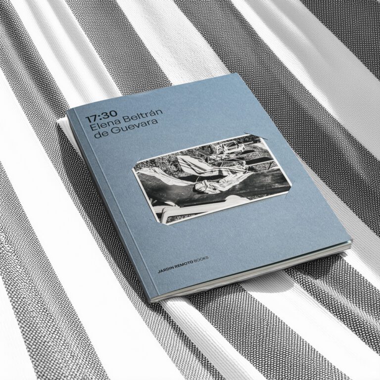 17-30 Elena Beltrán de Guevara Jardín Remoto Books Vol2-2