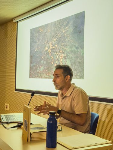 Presentación Jardín Remoto Books Vol.3 Hoy es aún Ángel Valencia-3