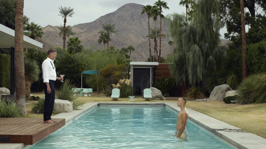 Erwin Olaf, American Dream, Self-Portrait with Alex 1, de la serie Palm Springs, 2018 © ERWIN OLAF, COURTESY STUDIO ERWIN OLAF / GALERIE RON MANDOS – AMSTERDAM, THE NETHERLANDS