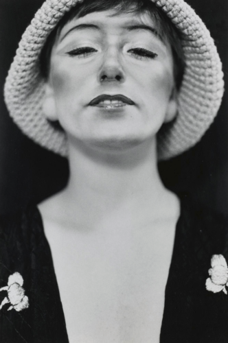 Untitled A-E 1975 – Cindy Sherman