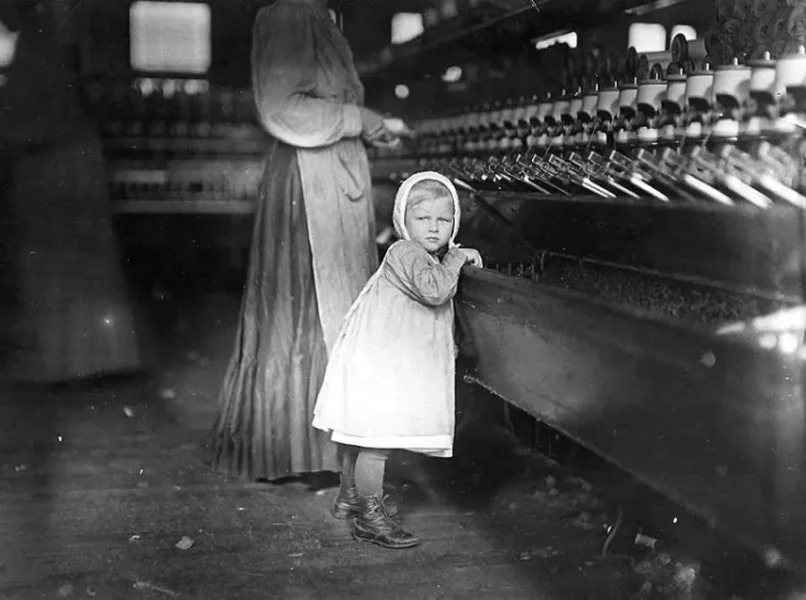 LEWIS-HINEEE
