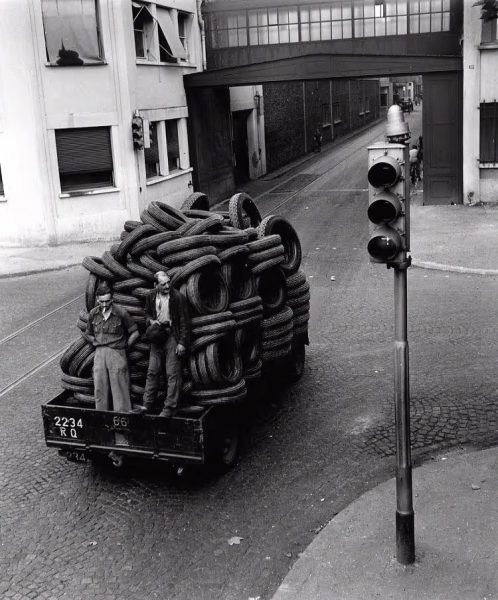 Robert Doisneau Renault-5